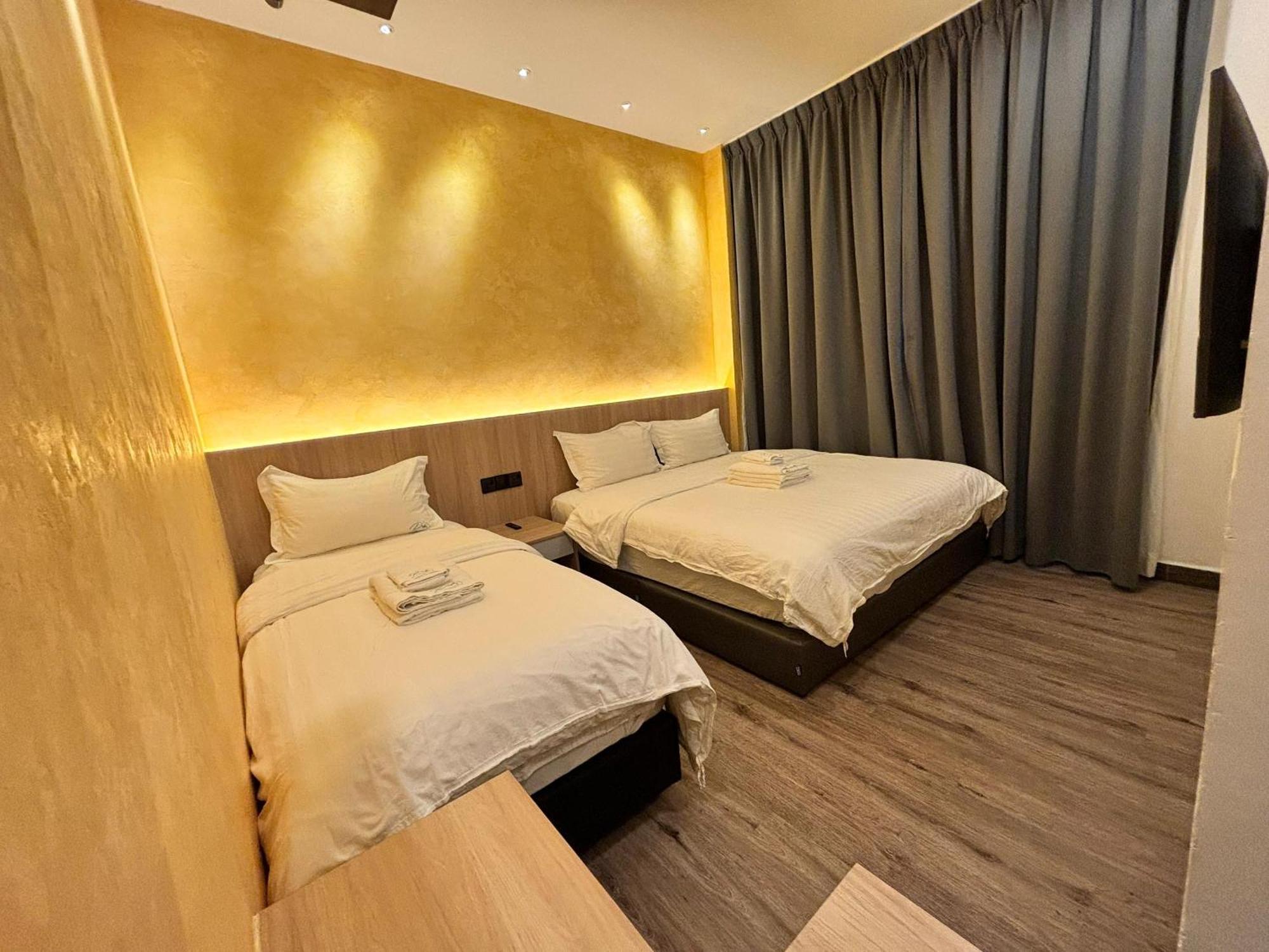 Red'S Hotel Bintulu Extérieur photo