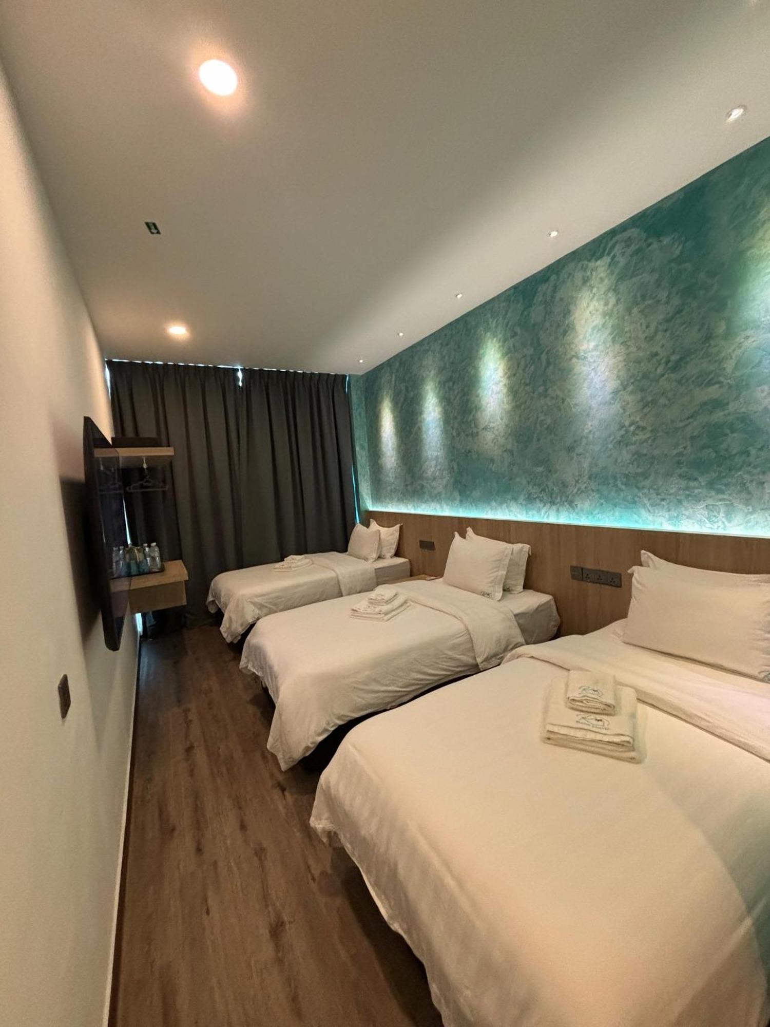 Red'S Hotel Bintulu Extérieur photo
